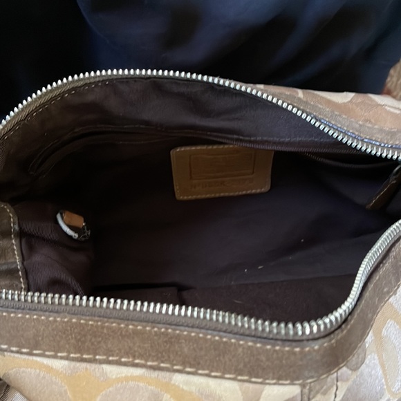 Coach purse 13x9 - Picture 3 of 4